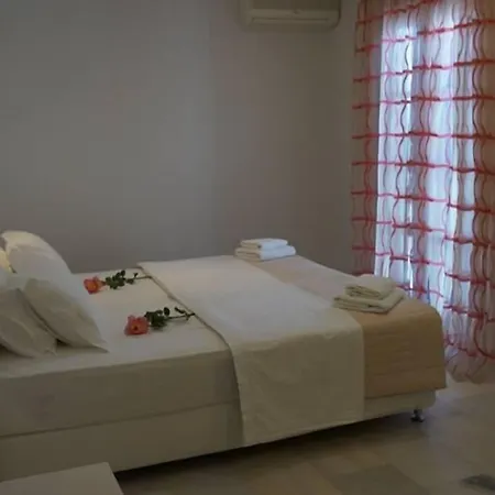 Lejlighedshotel Sagterra Naxos City